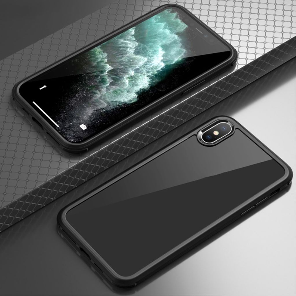 iPhone XS -kuori näytönsuojalla - musta